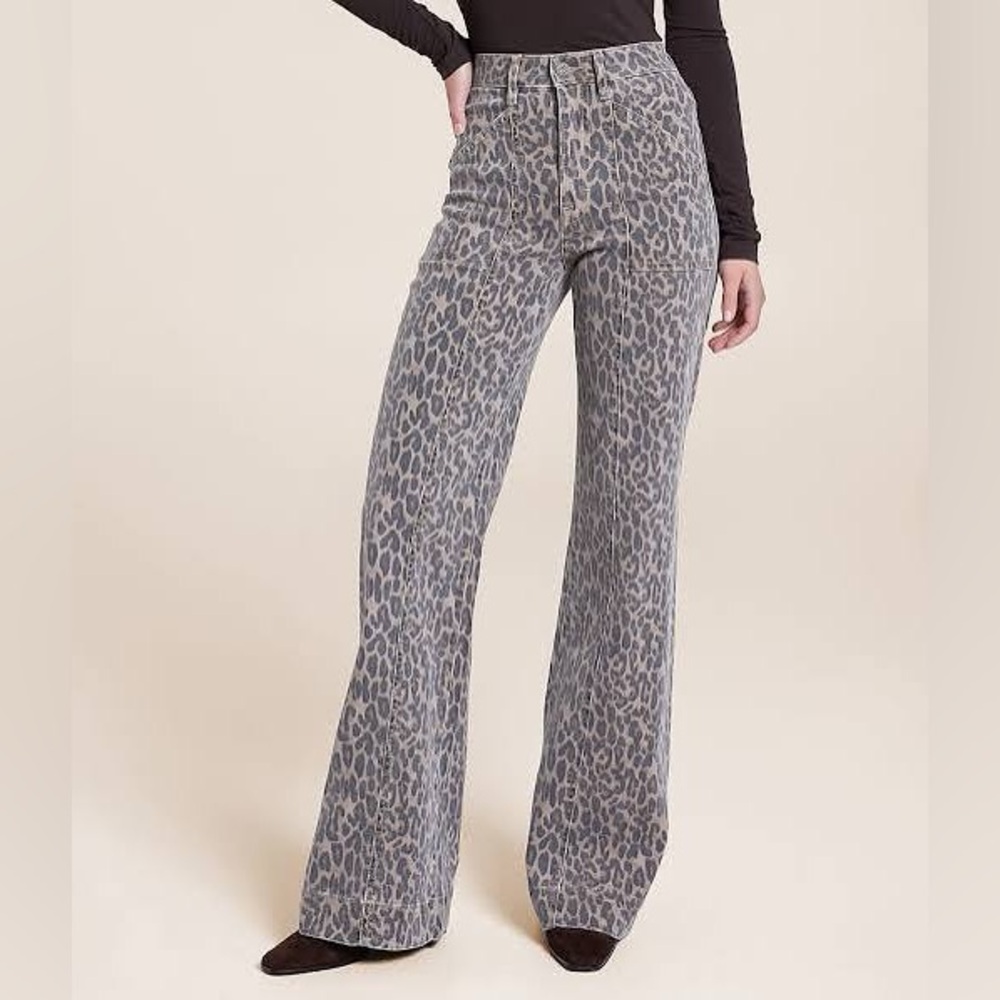 NWT Hidden “Happi” leopard wide leg jeans from Buckle - Picture 8 of 10